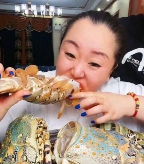 胖姐娱乐吃瓜,揭秘娱乐圈最新吃瓜事件，带你领略明星幕后故事